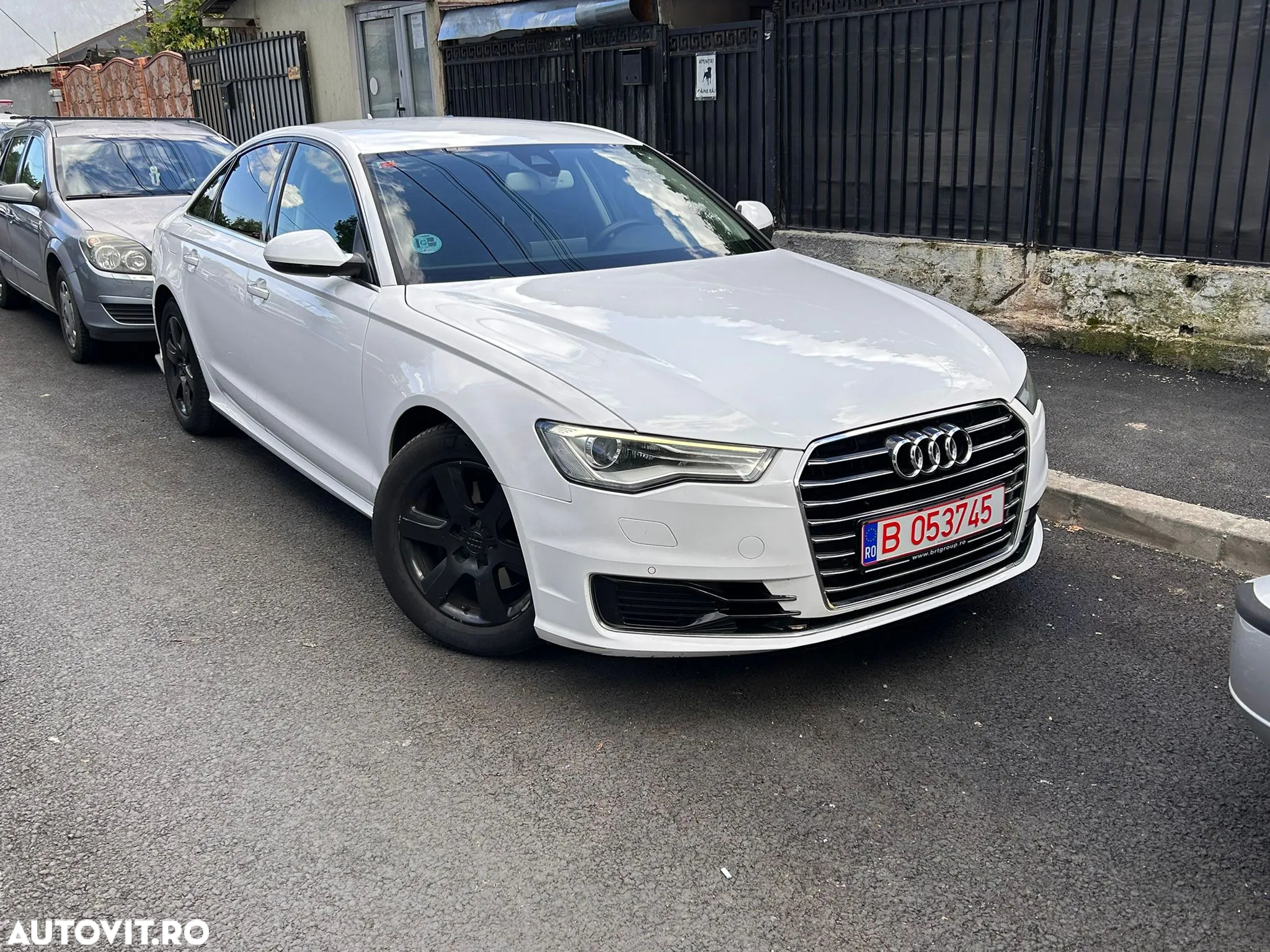 Audi A6 Avant 2.0 TDI Ultra DPF S tronic - 3