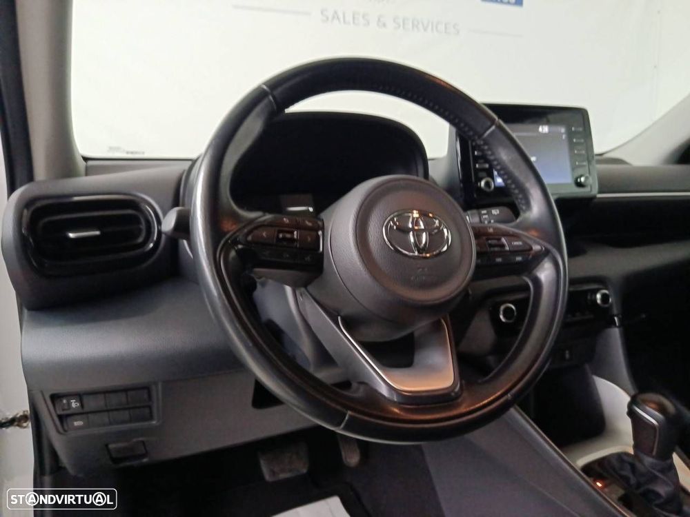 Toyota Yaris 1.5 HDF Comfort - 12