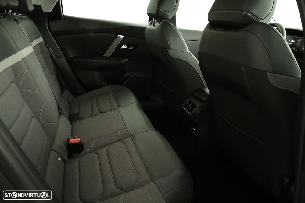 Citroën C4 1.2 PureTech Plus EAT8 - 19