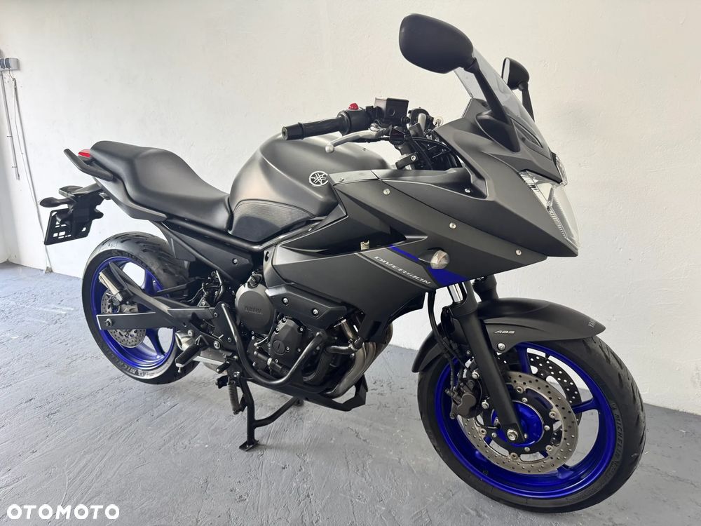 Yamaha XJ - 1