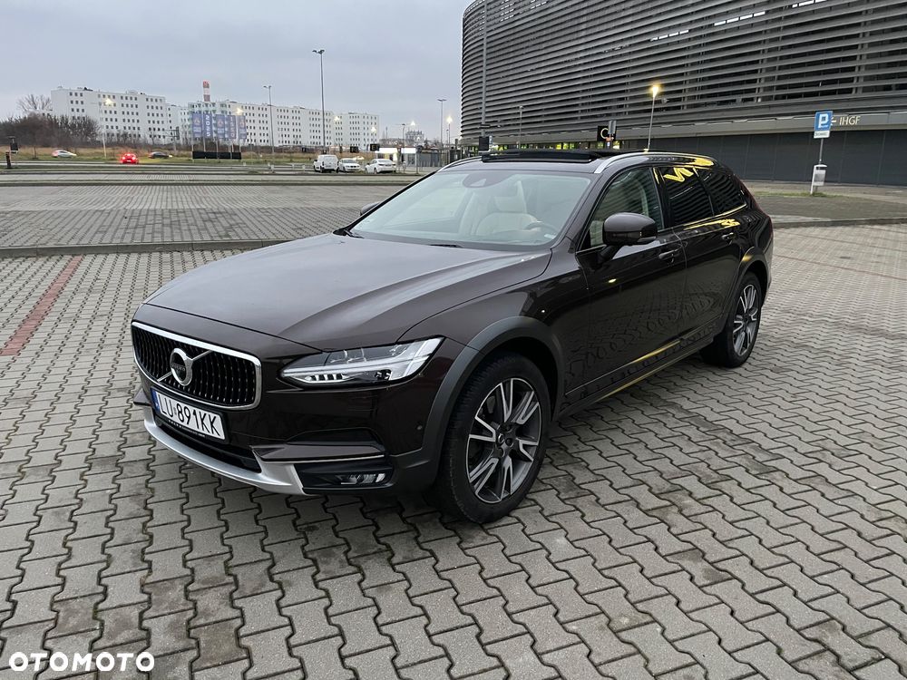 Volvo V90 D5 AWD Momentum Pro - 18