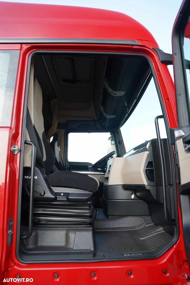 MAN TGX 18.500 / MEGA / PUNGĂ JOSĂ / RETARDER / XLX / NAVI / - 36