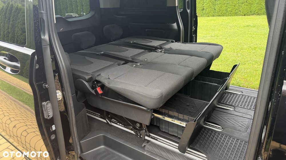 Mercedes-Benz Vito Tourer L1 Base 4x4 9G-Tronic 447.701 - 23