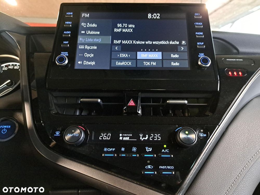 Toyota Camry 2.5 Hybrid Prestige CVT - 21