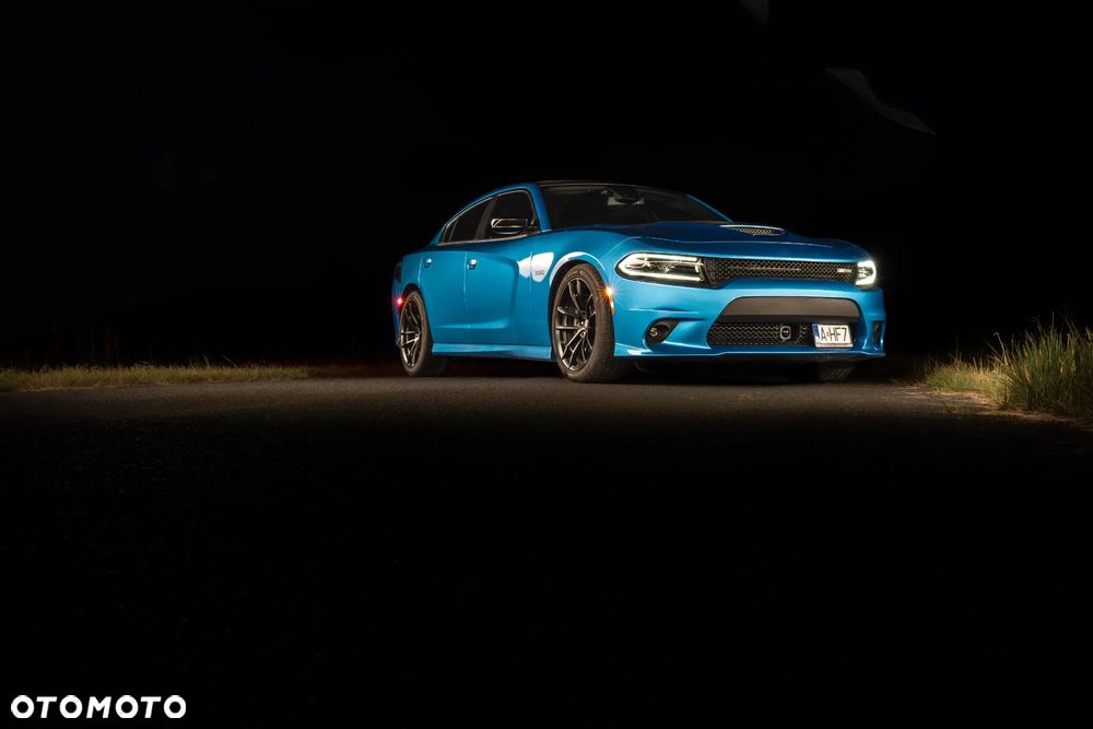 Dodge Charger 6.4 Scat Pack - 4