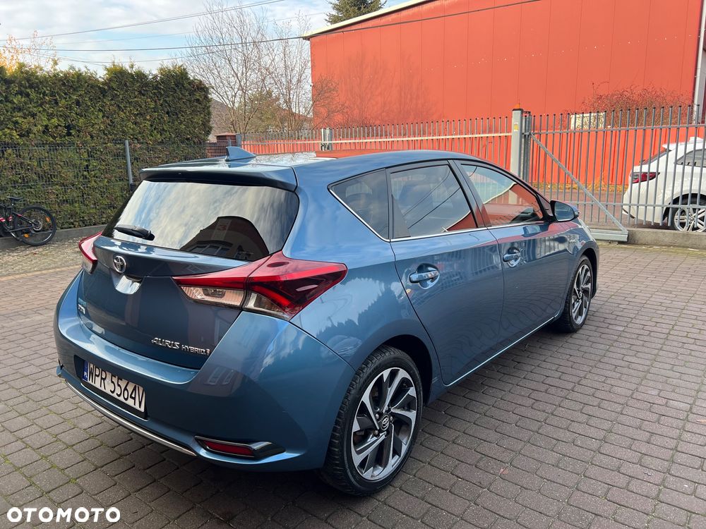 Toyota Auris 1.8 HSD Sol - 5