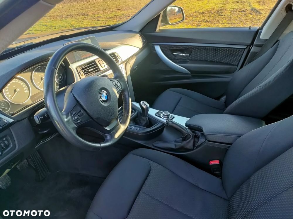 BMW 3GT 318d - 9