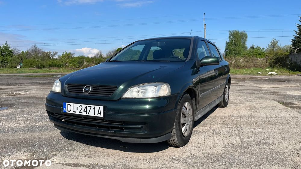 Opel Astra 1.4 16v GL - 1