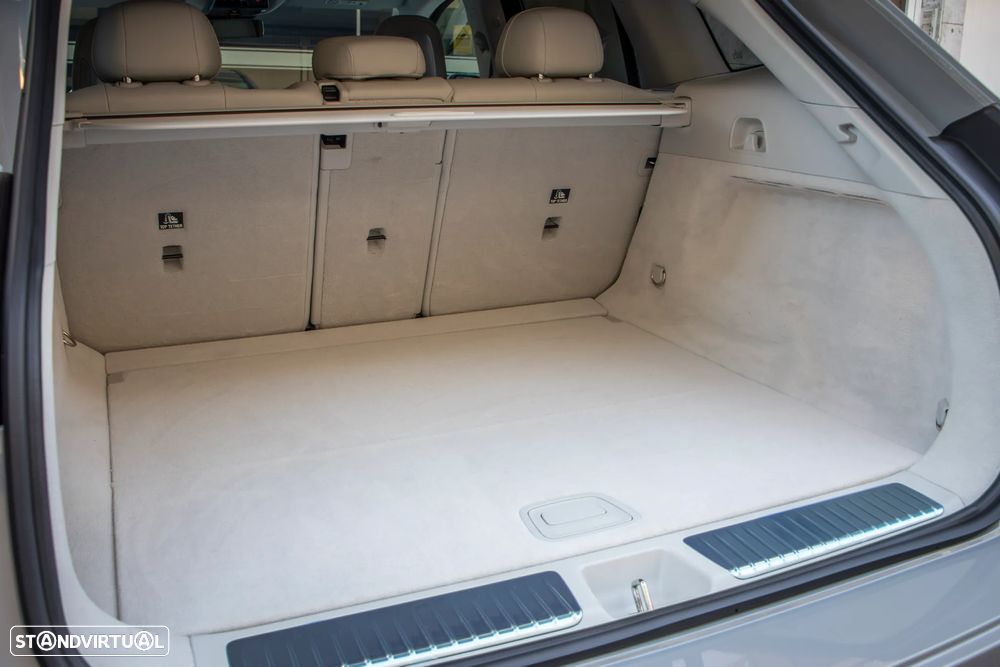 Mercedes-Benz EQE SUV 350+ - 46