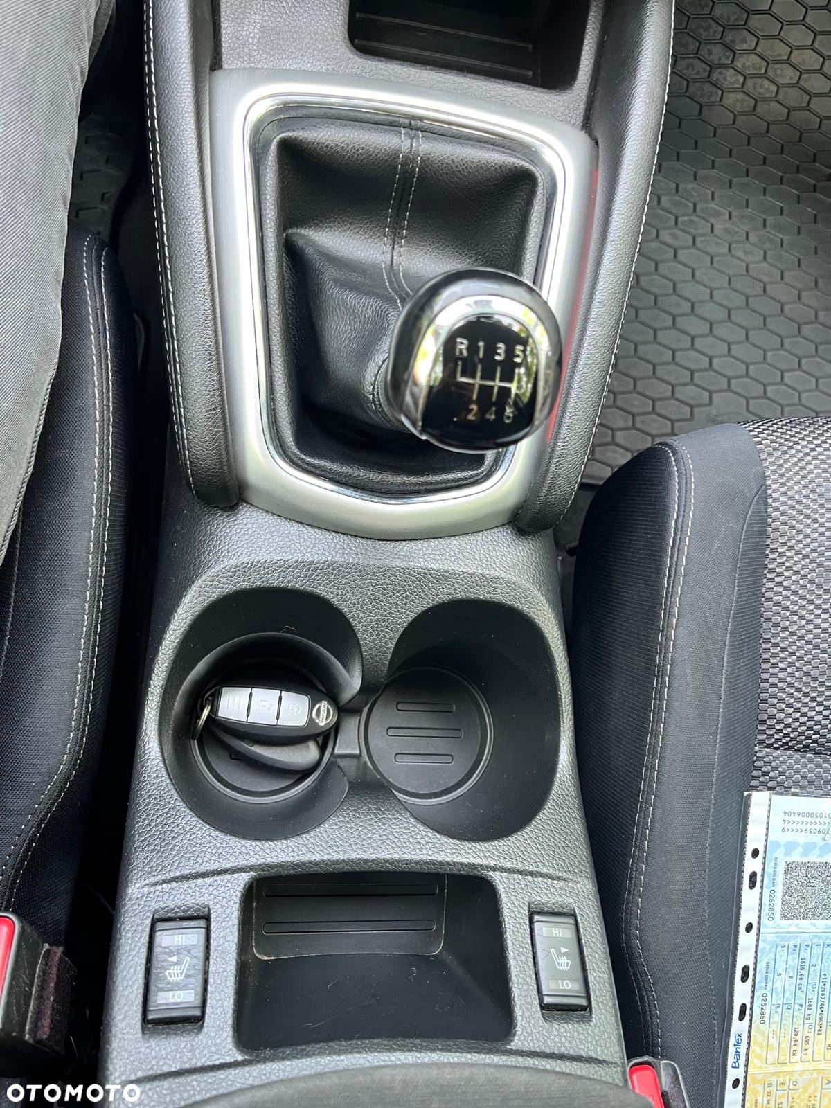 Nissan Qashqai 1.6 DIG-T N-Connecta - 13