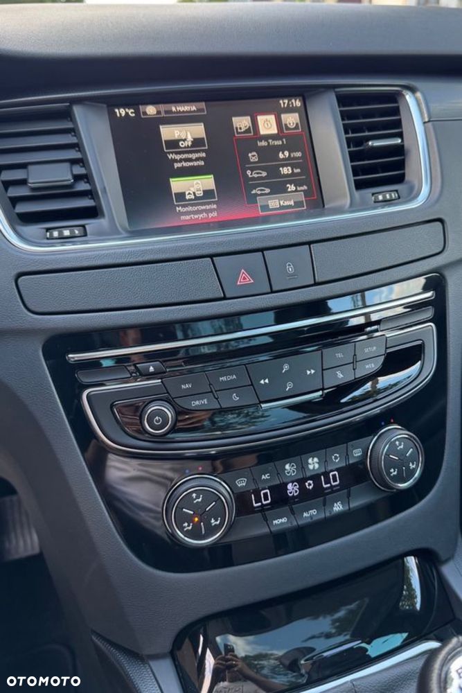 Peugeot 508 1.6 e-HDi Active S&S - 25