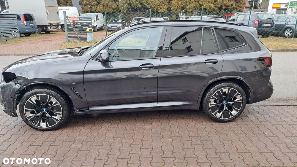 BMW iX3 ver-impressive - 14