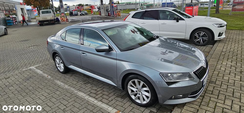 Skoda Superb 2.0 TDI SCR Ambition DSG - 5