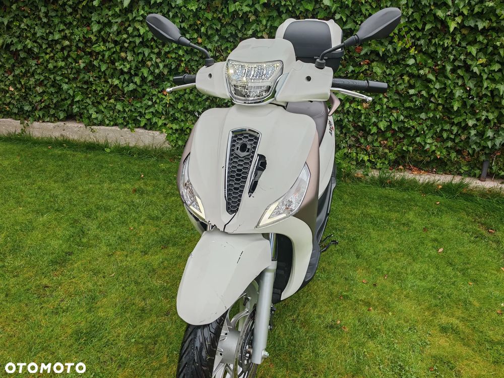 Piaggio Medley - 7