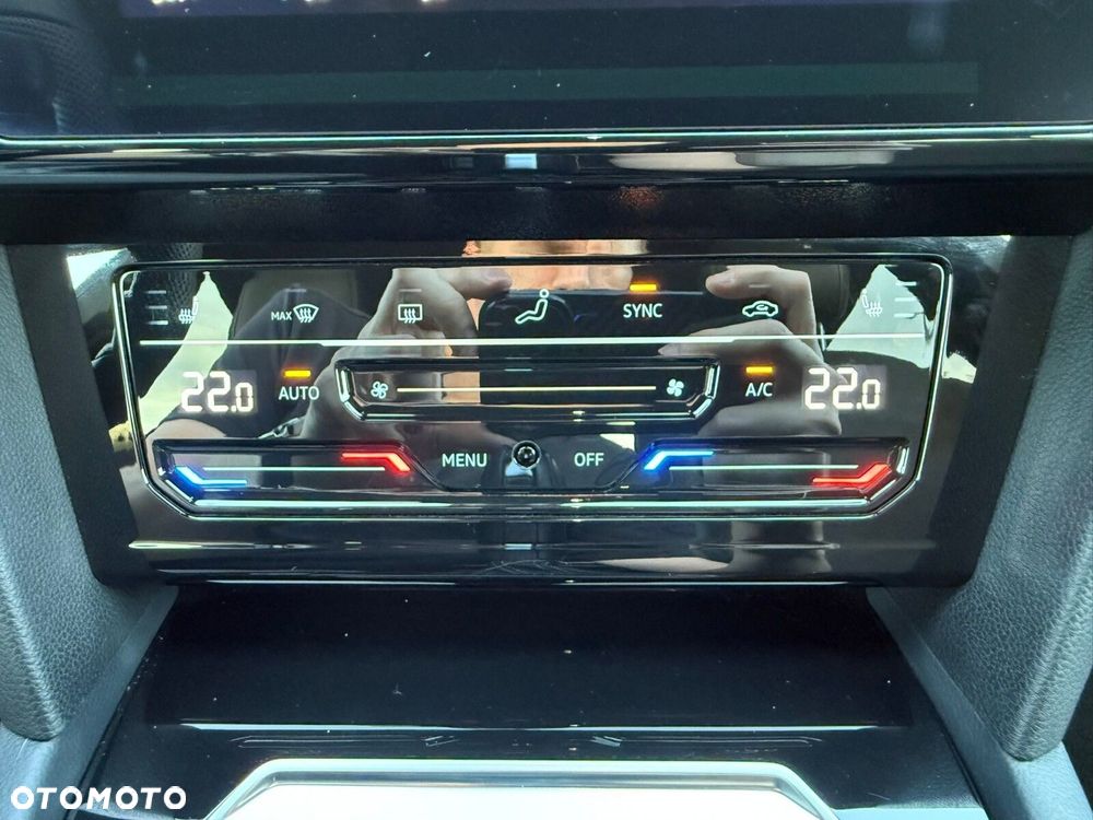 Volkswagen Arteon 2.0 TSI R-Line DSG - 22