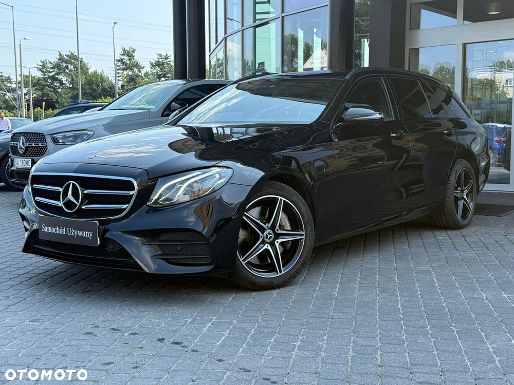 Mercedes-Benz Klasa E 300 de AMG - 1