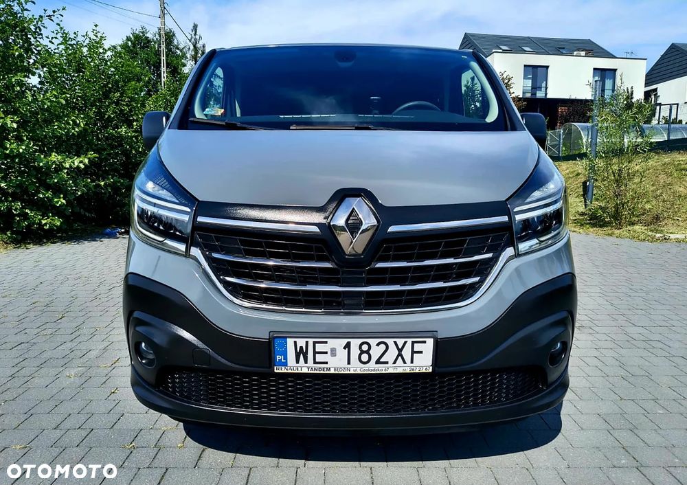 Renault Trafic - 2