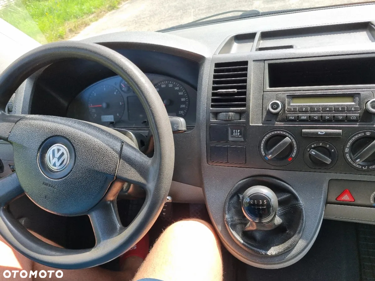 Volkswagen T5 - 18