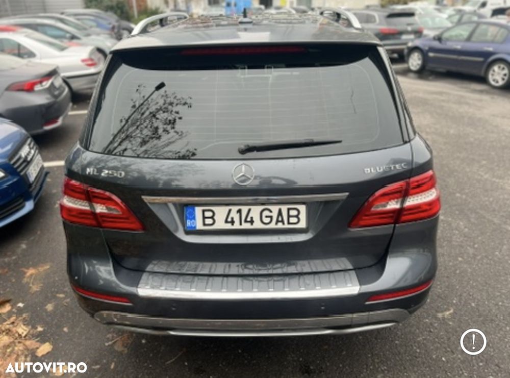 Mercedes-Benz ML - 6