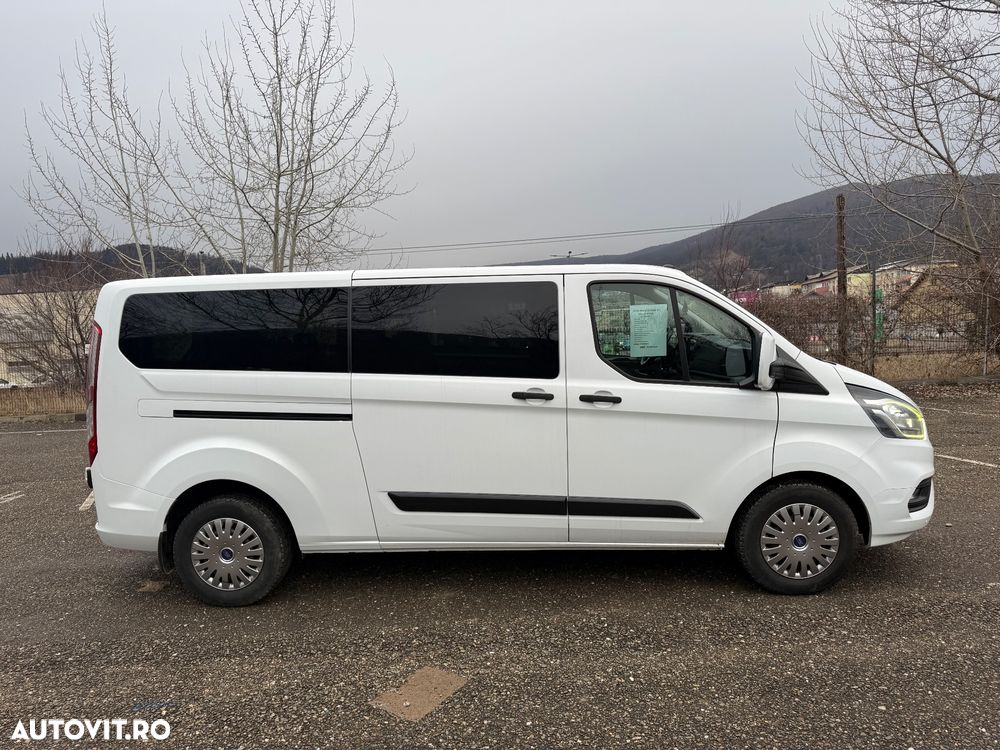 Ford Transit Custom Bus LWB L2H1 Trend - 23