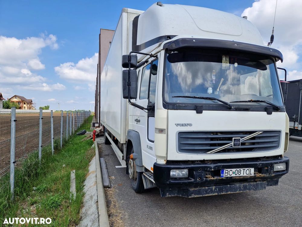 Volvo FL220 - 1