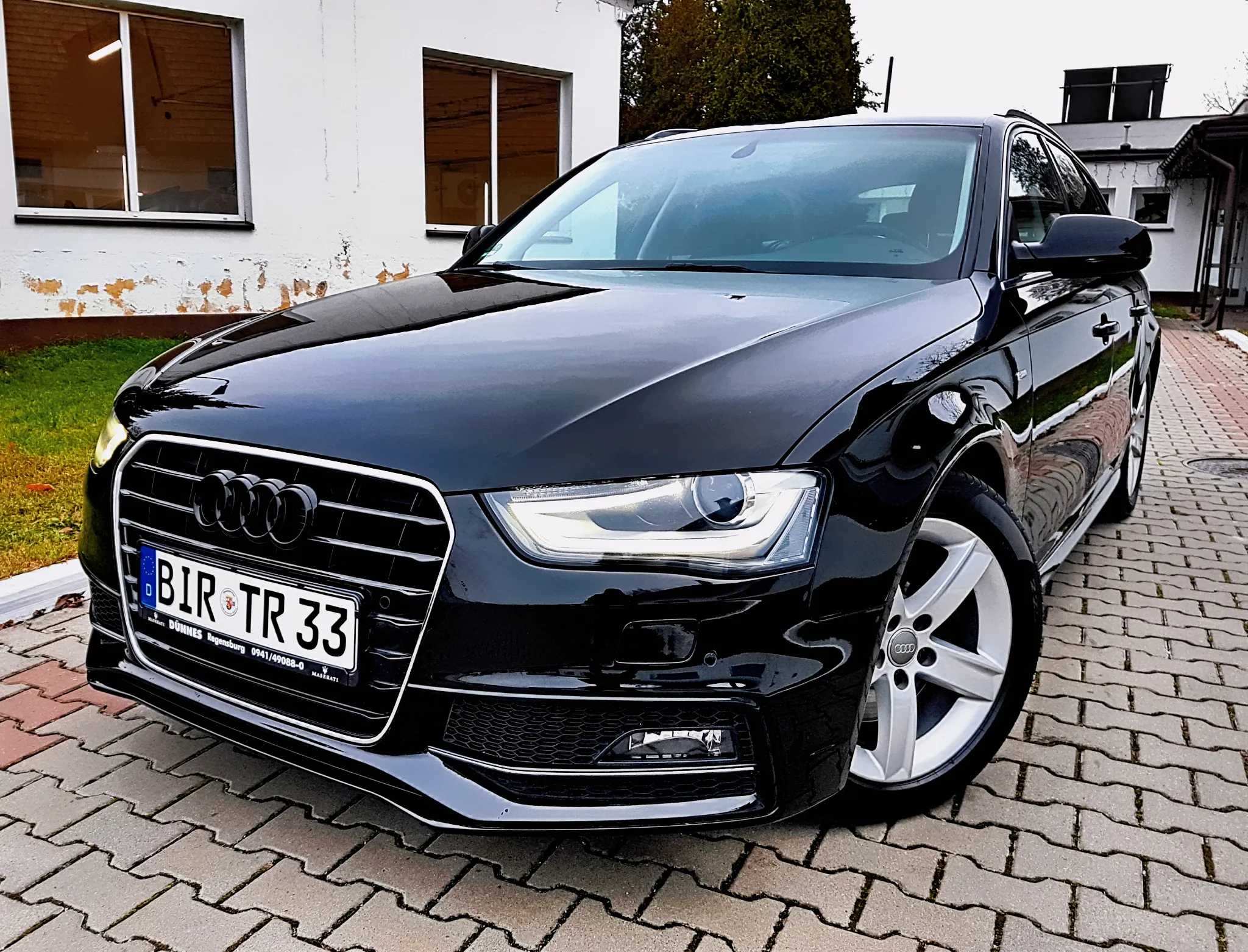 Audi A4 Avant 2.0 TDI DPF multitronic S line Sportpaket - 39