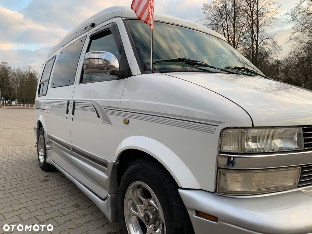 Chevrolet Astro - 23