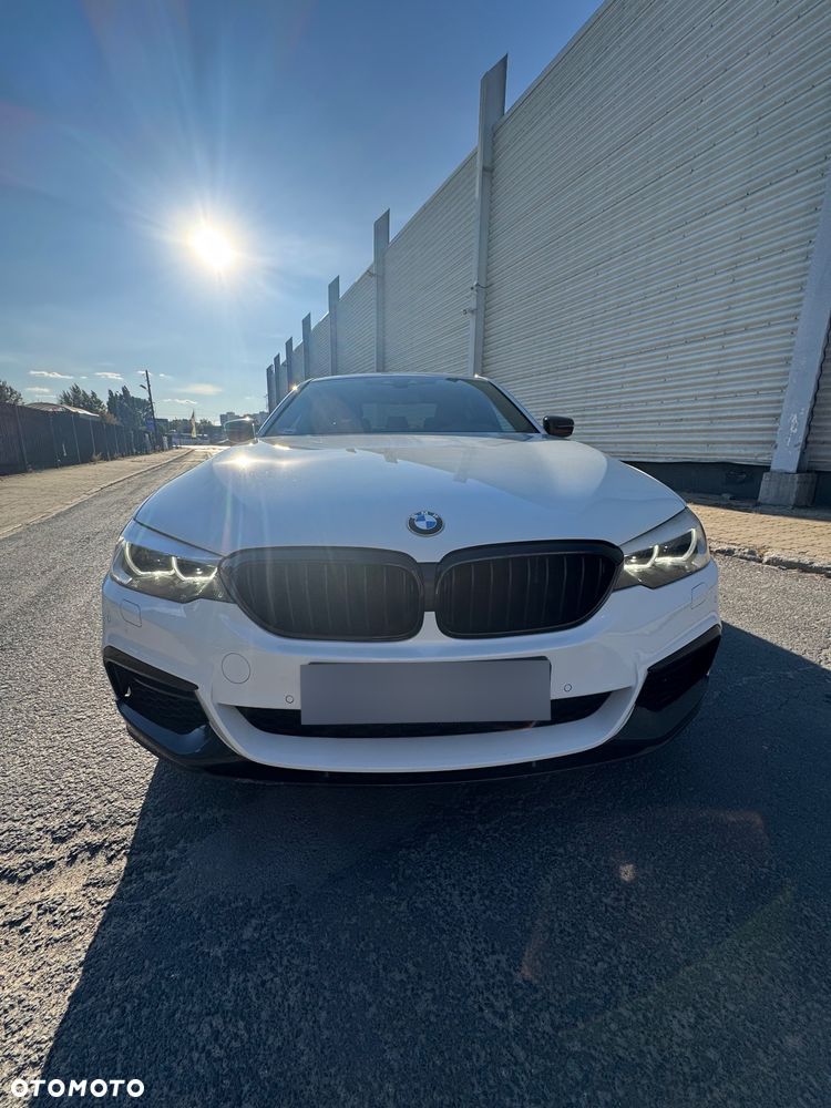 BMW Seria 5 530i xDrive M Sport sport - 13