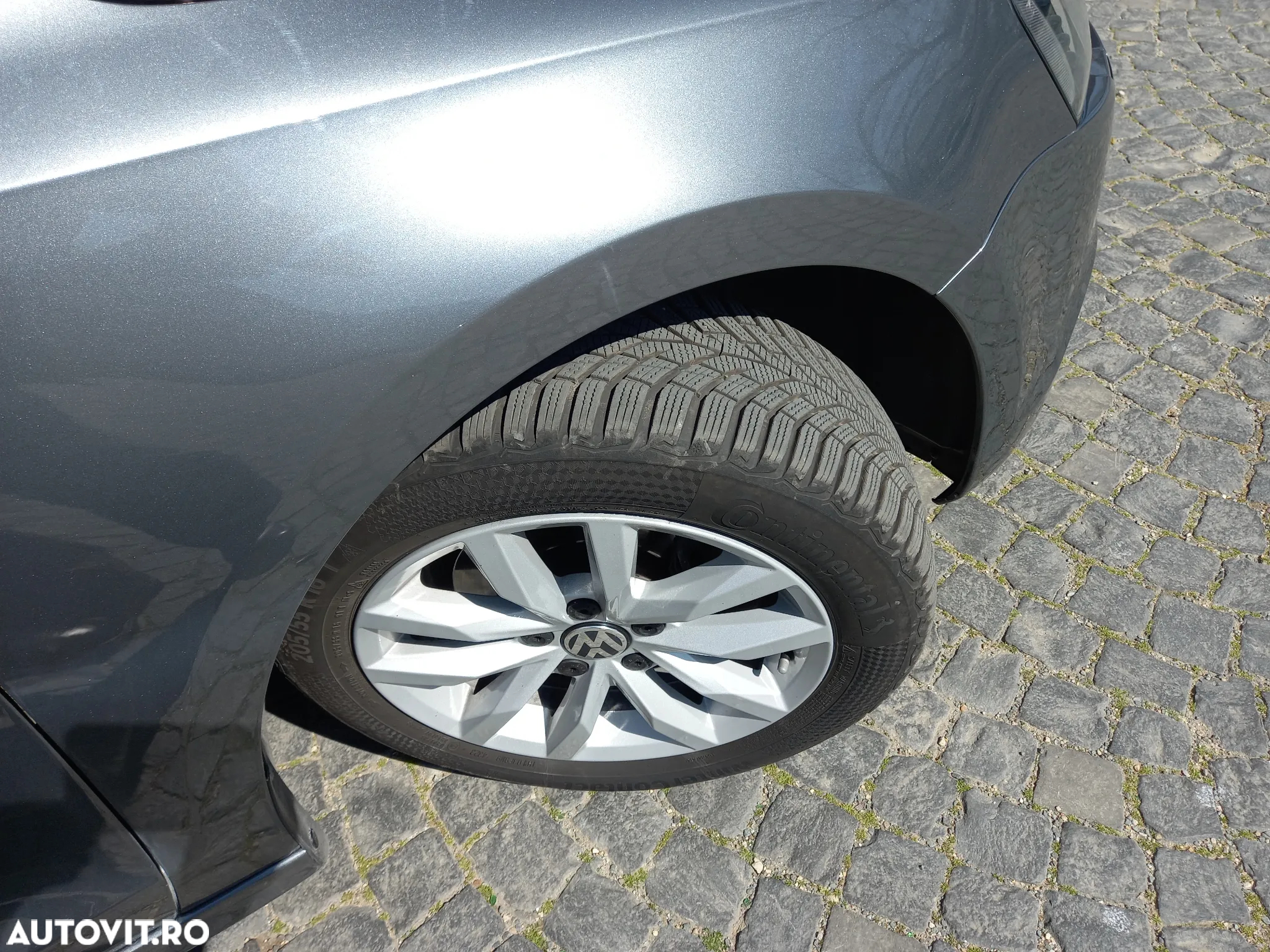 Volkswagen Jetta 2.0 TDI CR DPF Highline - 10