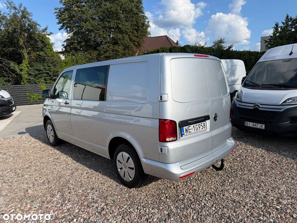 Volkswagen Transporter - 22