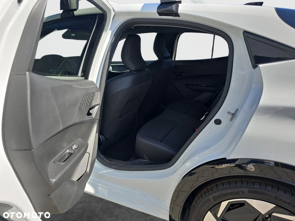Renault Clio 1.8 E-TECH Full Hybrid 160 Techno - 21