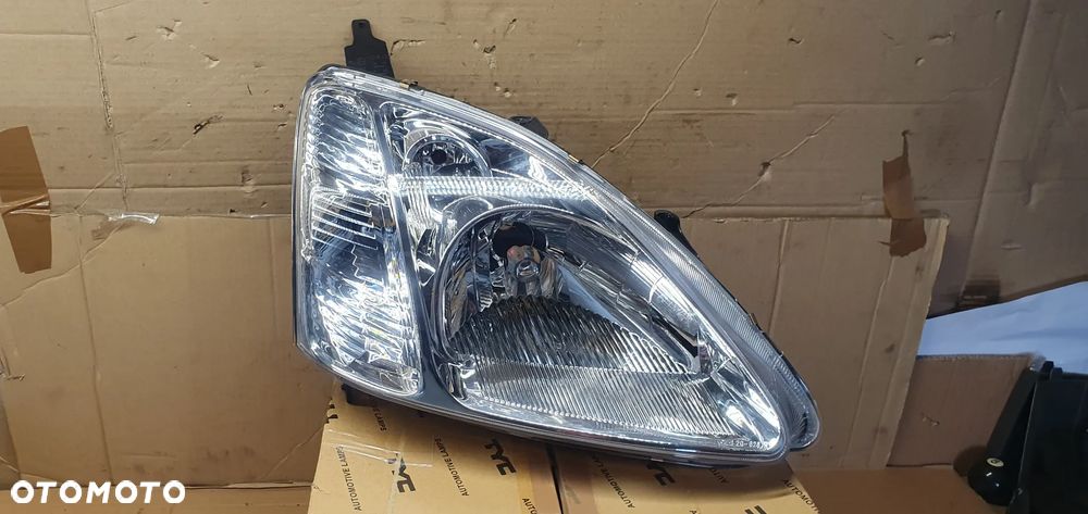 Lampa prawy przód przednia prawa Honda Civic VII Nowa TYC 20-6251-05-2 - 4