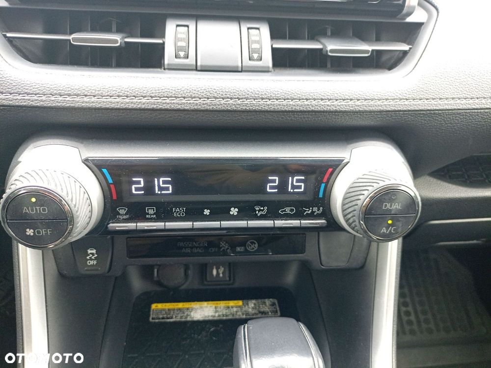 Toyota RAV4 2.5 Hybrid Comfort 4x2 - 18