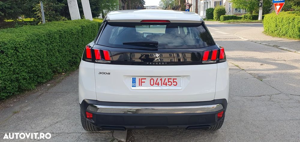 Peugeot 3008 PureTech 130 Stop & Start GPF EAT8 Active Business-Paket - 8