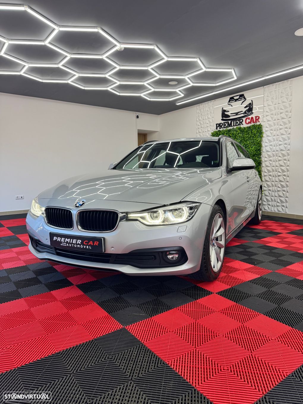 BMW 320 d Touring Aut. Efficient Dynamics Edition Advantage - 1