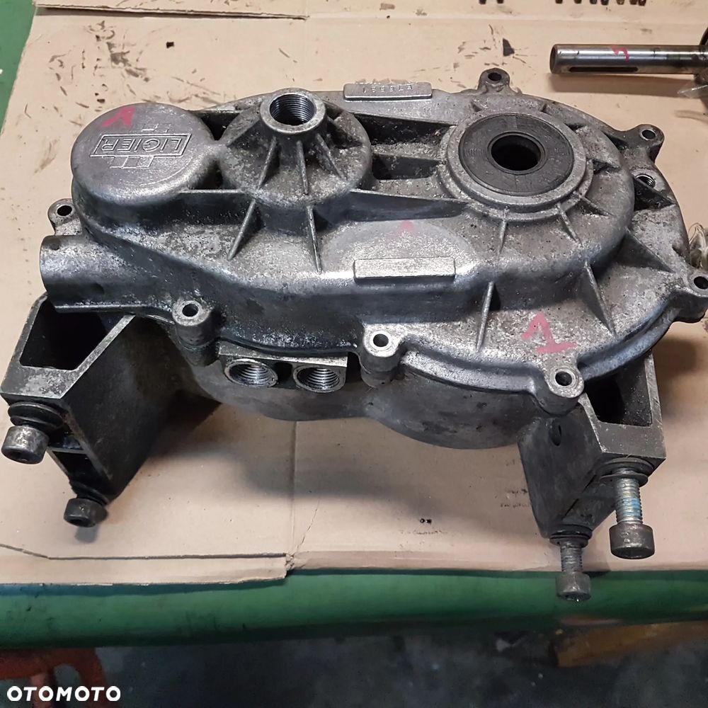 skrzynia biegów dekiel korpus mechanizm aixam ligier chatenet simpa beriel nova xtoo xtu baroder microcar jDM Grecav Bellier 741 xtoo abaca ambra nova italcar - 31