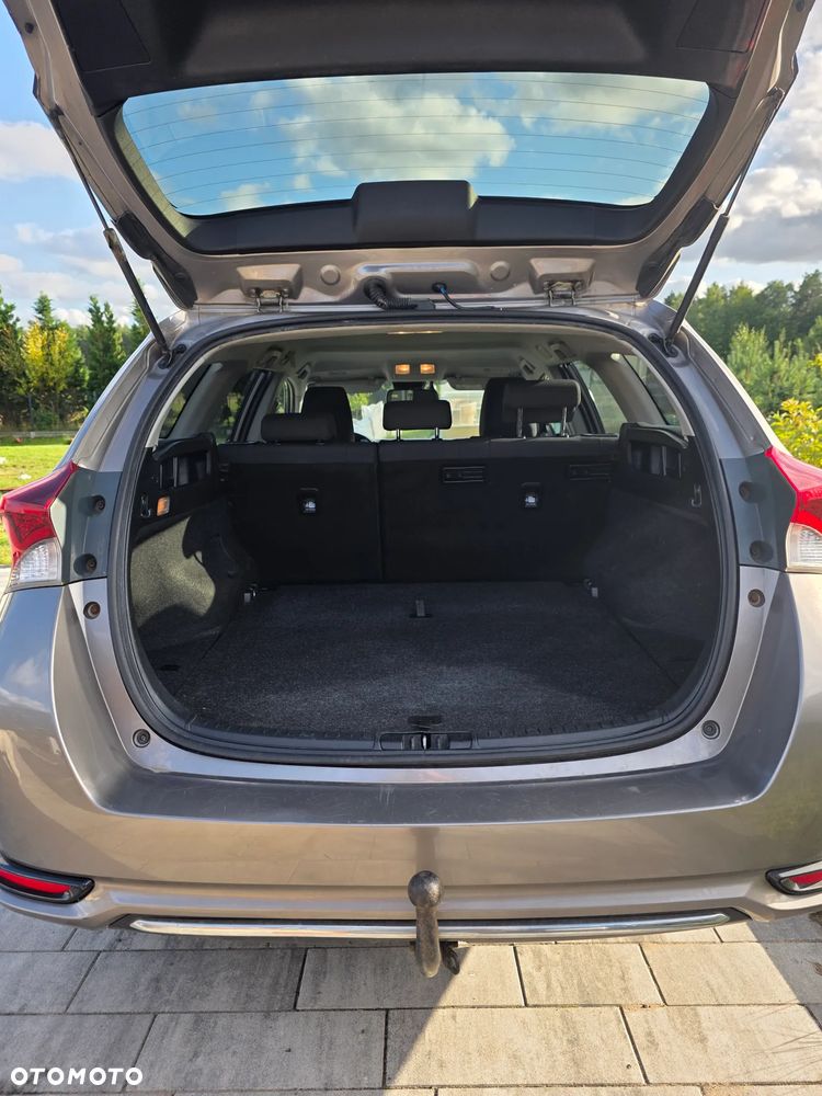 Toyota Auris 1.2 T Premium - 17