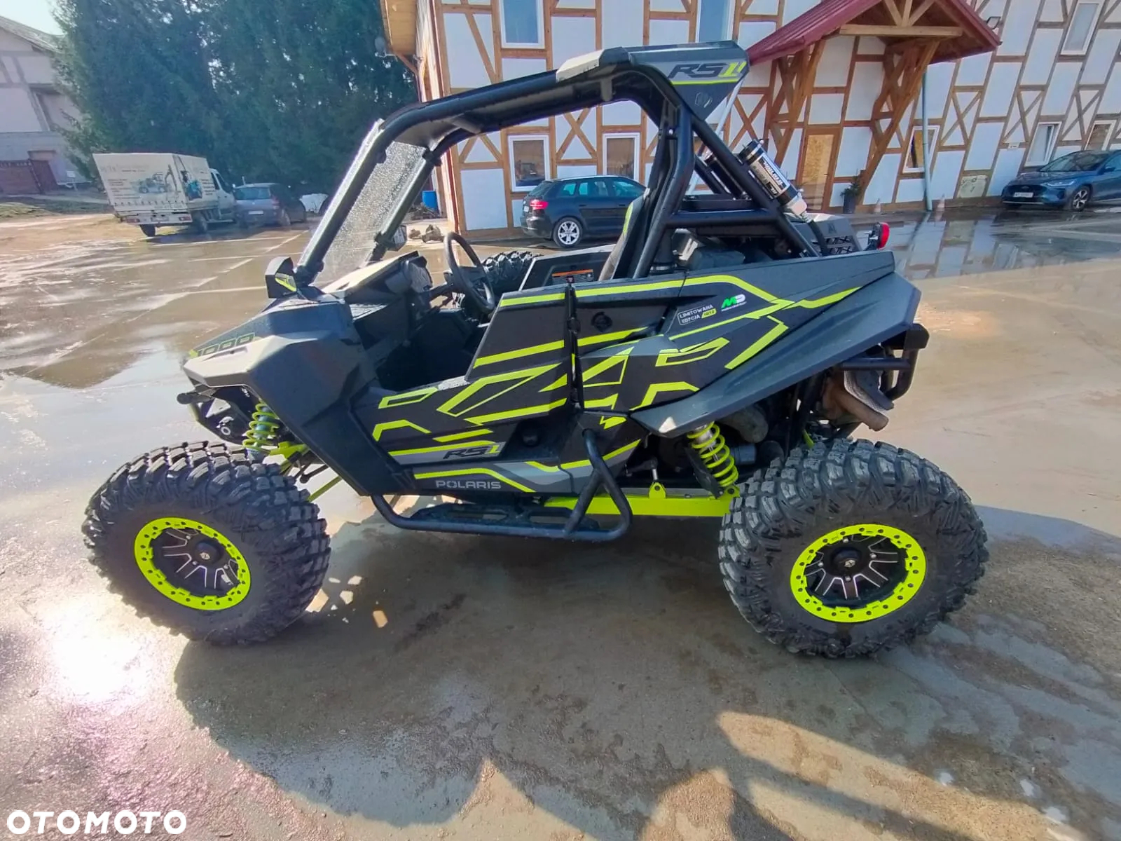 Polaris RZR