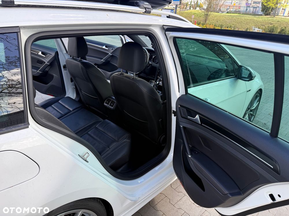 Volkswagen Golf R 4Motion BlueMotion Technology DSG - 18