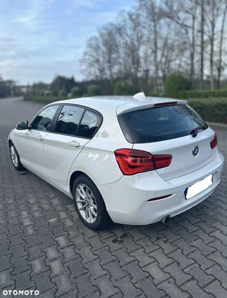 BMW Seria 1 118i - 6