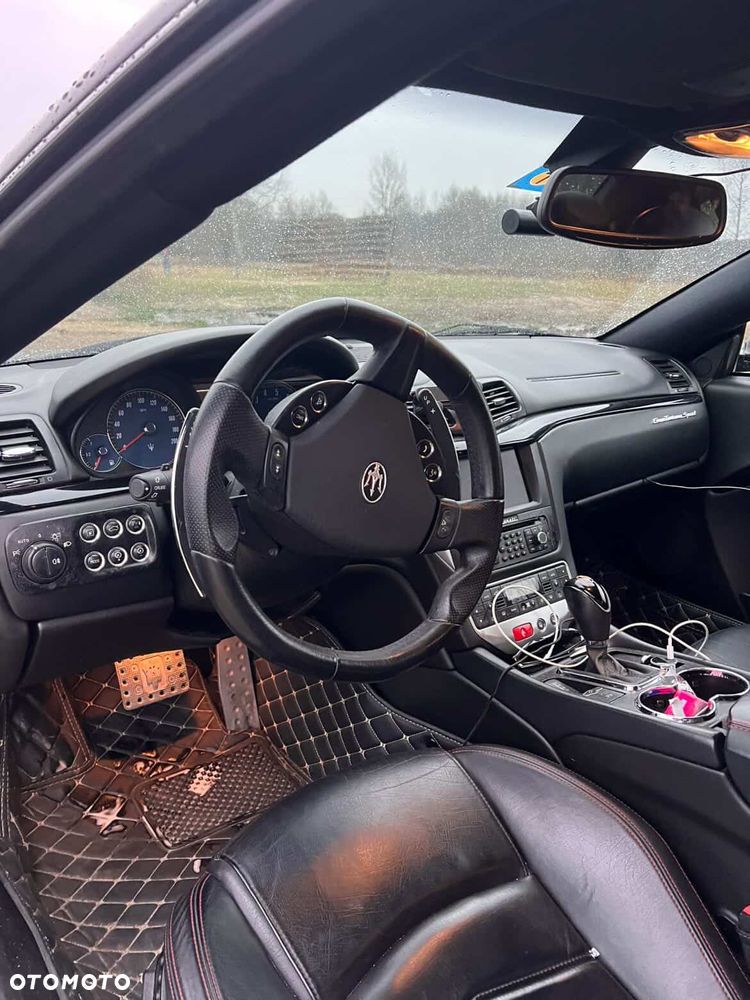 Maserati GranTurismo S Automatik - 5