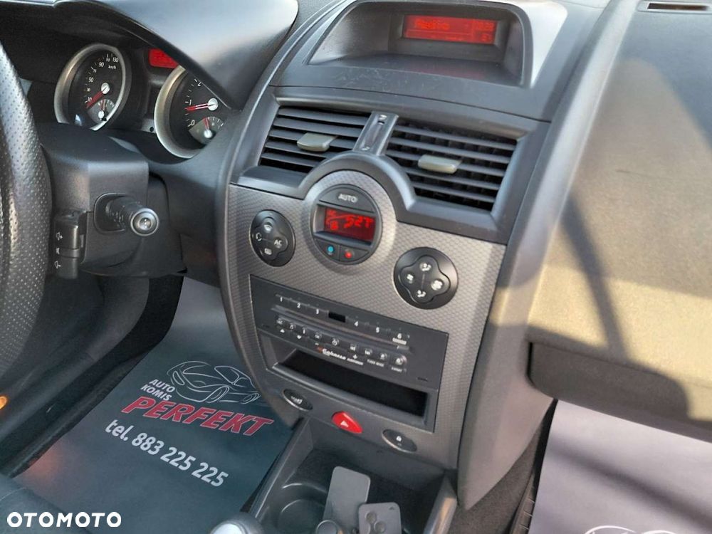 Renault Megane - 13