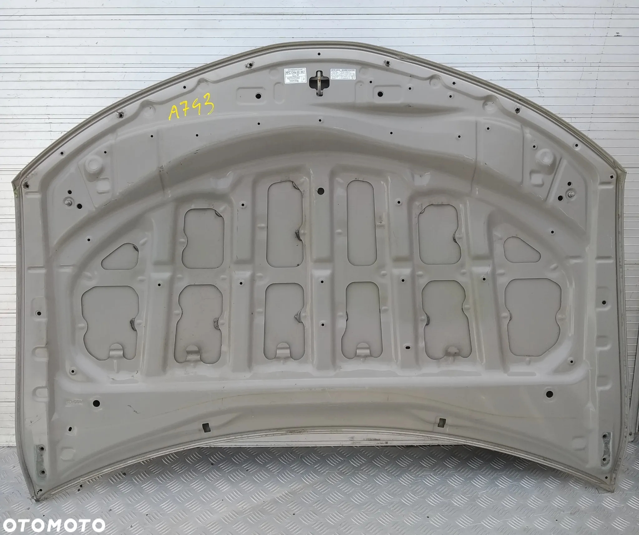 A507/A513/A690/A743/D288/D596/D773/G126 MASKA TOYOTA CAMRY AURION 2015- - 13