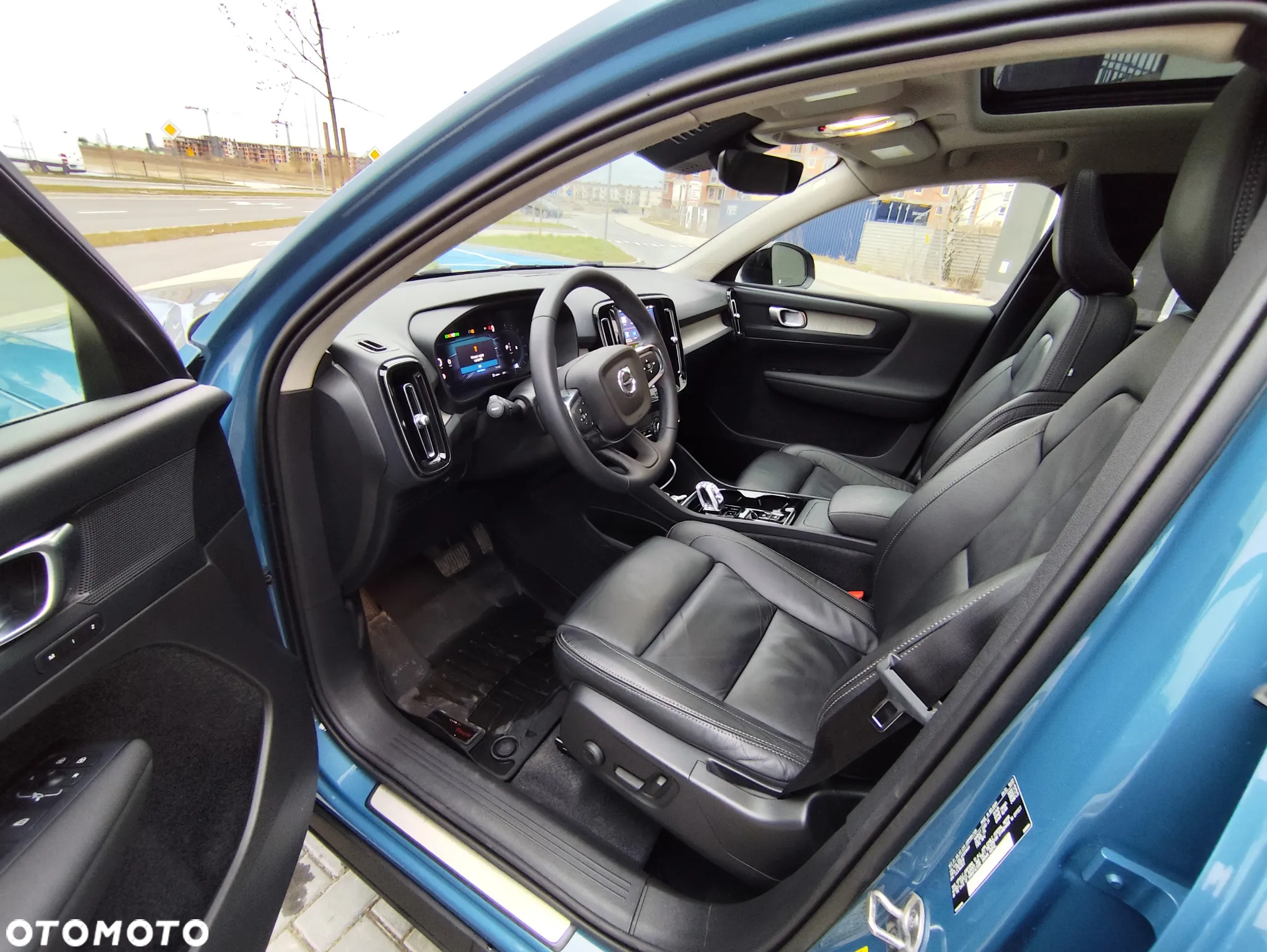 Volvo XC 40 B5 AWD Ultimate Dark - 12