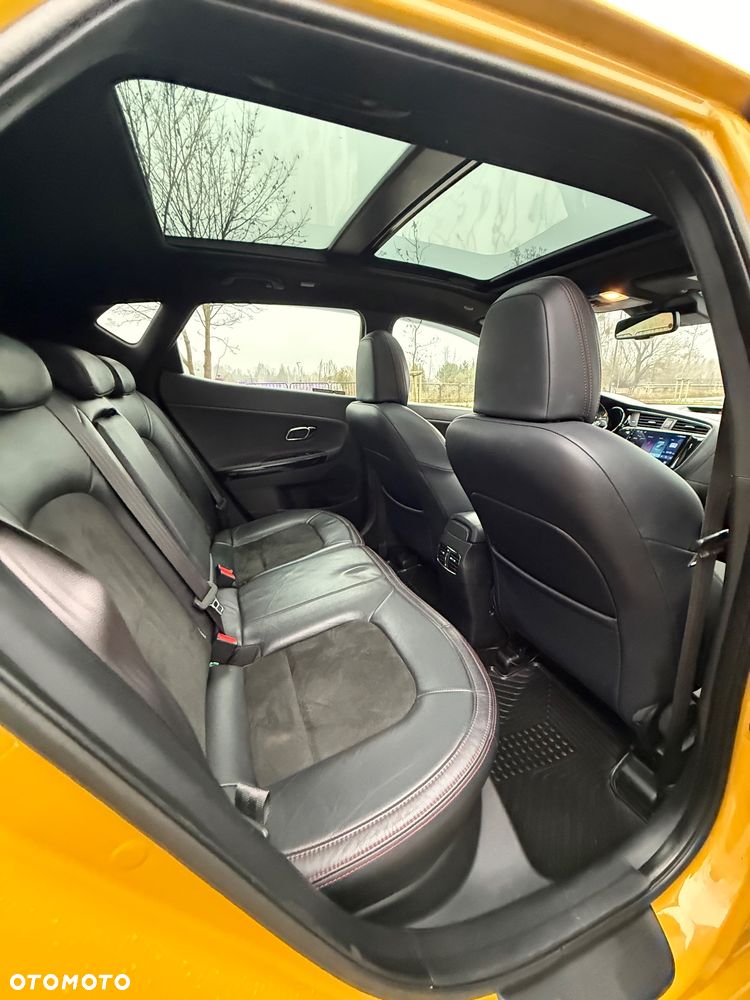 Kia Ceed 1.6 T-GDI GT-Track - 18