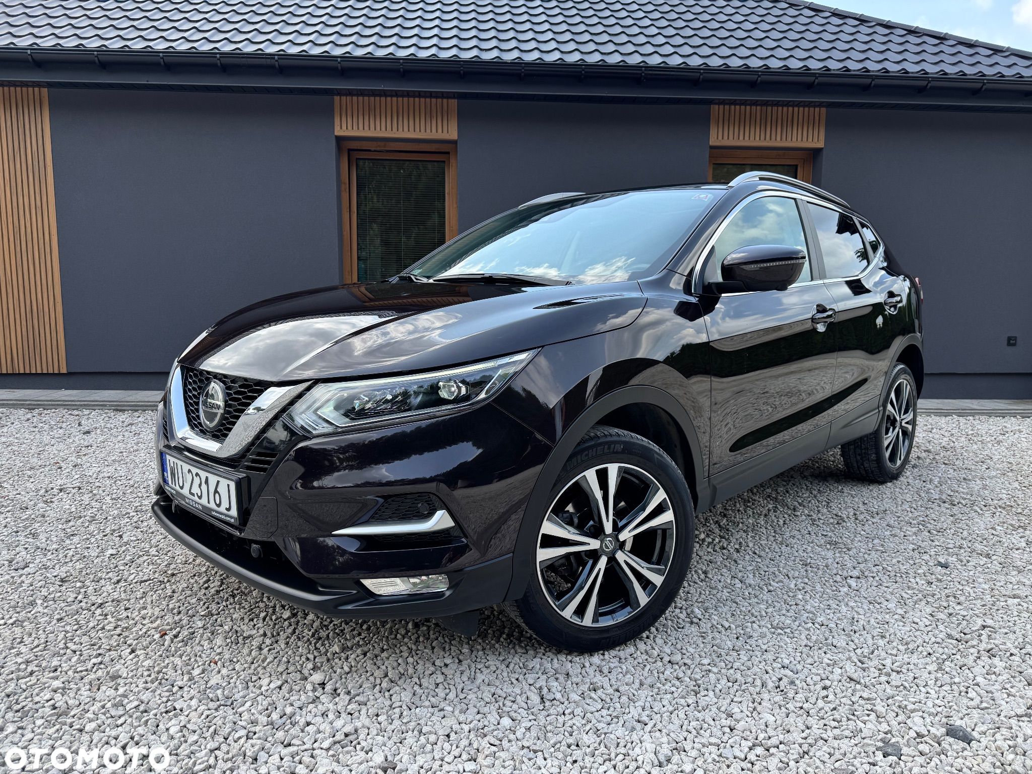 Nissan Qashqai 1.5 dCi N-Connecta - 1