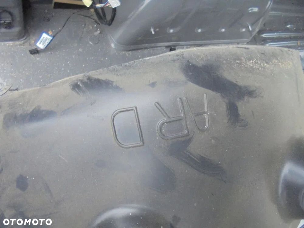 TRAFIC III VIVARO B NADKOLE TYŁ PRAWE - 2