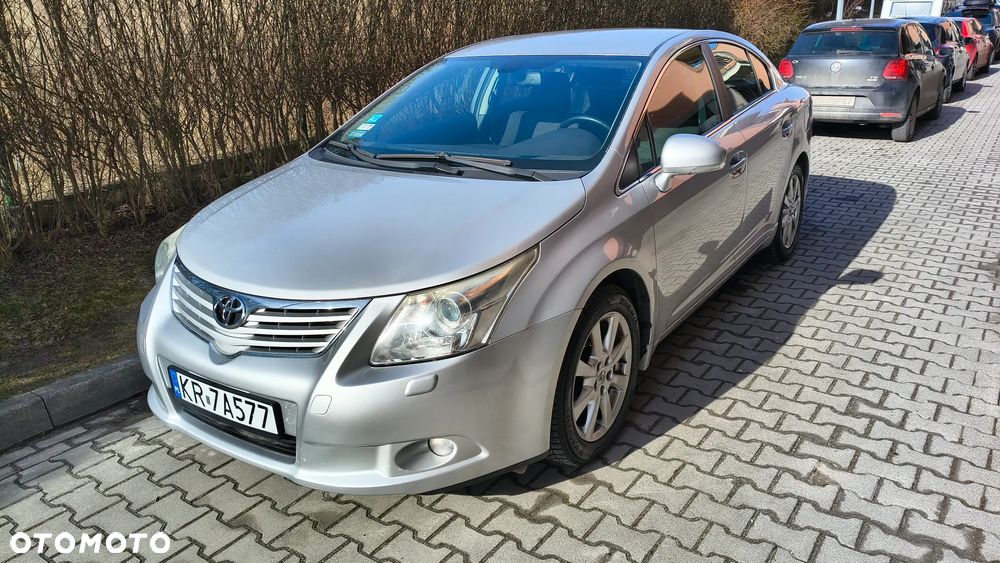 Toyota Avensis 1.8 Sol plus - 1