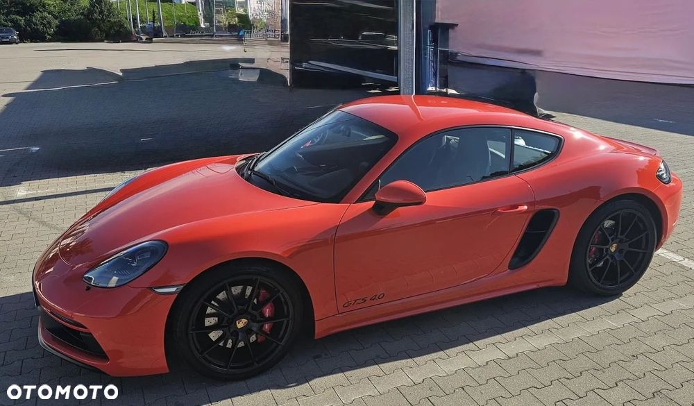 Porsche 718 Cayman - 4