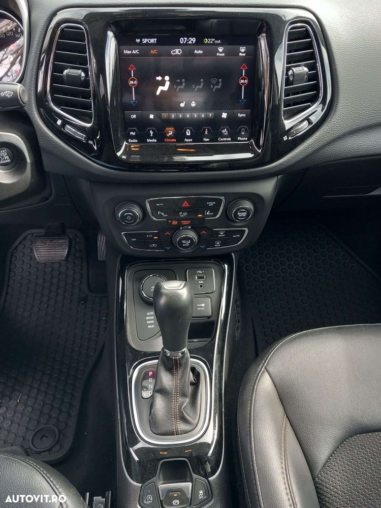 Jeep Compass 1.4 M-Air 4x4 AT Limited - 11